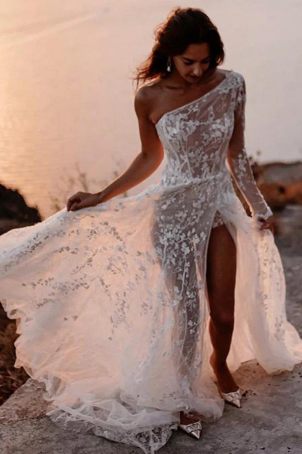 Romantic One Shoulder Lace Bohemian Wedding Dress with Split-Daisybridals