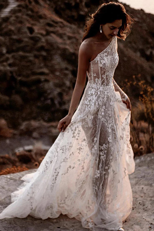 Romantic One Shoulder Lace Bohemian Wedding Dress with Split-Daisybridals